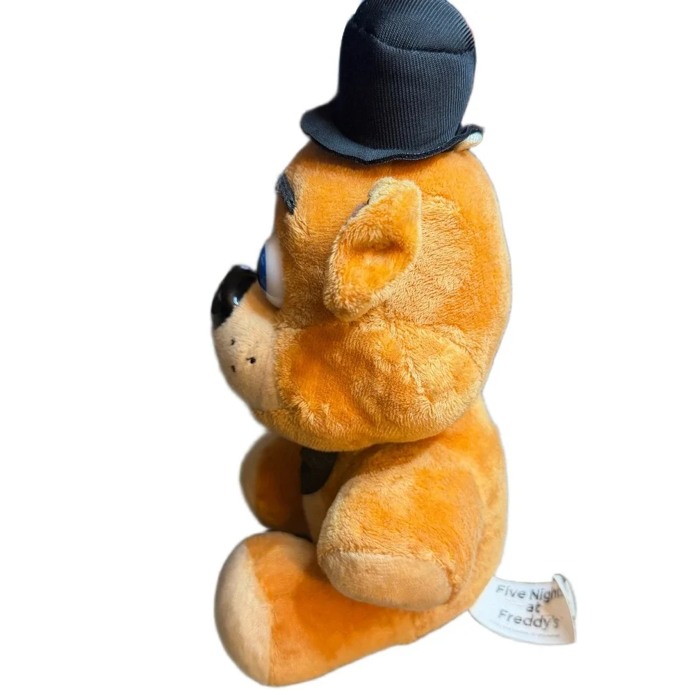 Five Nights at Freddys Freddy Fazbear Plush 7 Inch 2021 Scott Cawthon FNAF Bear